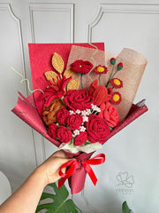 Luxury Crochet Flower Bouquet – Handmade Red Rose Arrangement, Personalized Gift for her.
