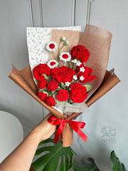 Luxury Crochet Flower Bouquet – Handmade Red Rose Arrangement, Personalized Gift for her.