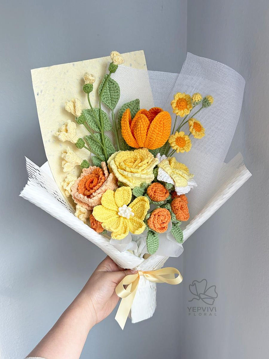 Rosen-Tulpen-Gänseblümchen-Strauß