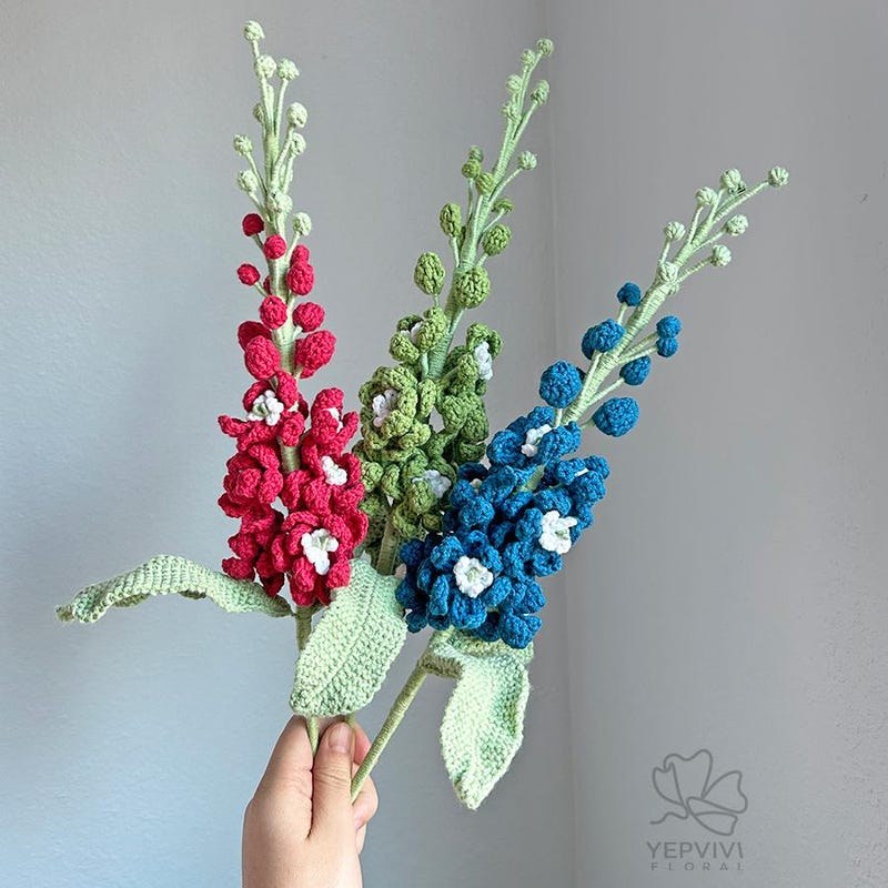 Rittersporn-Blumenstiel